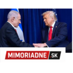 Black Modern Vlogger Youtube Banner (59)