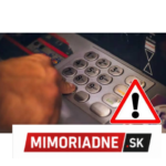 Black Modern Vlogger Youtube Banner (62)